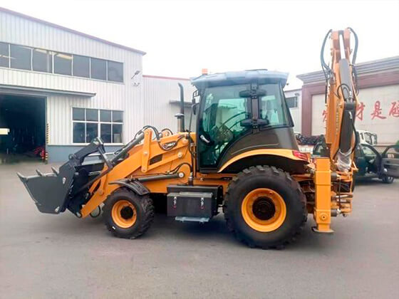 Экскаватор-погрузчик 3TX