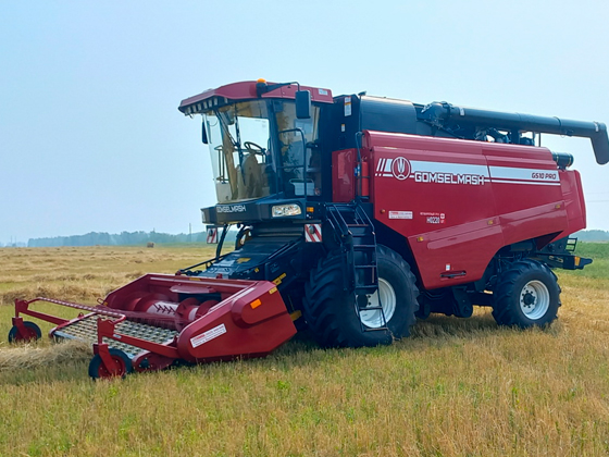Зерноуборочный самоходный комбайн Палессе GS10